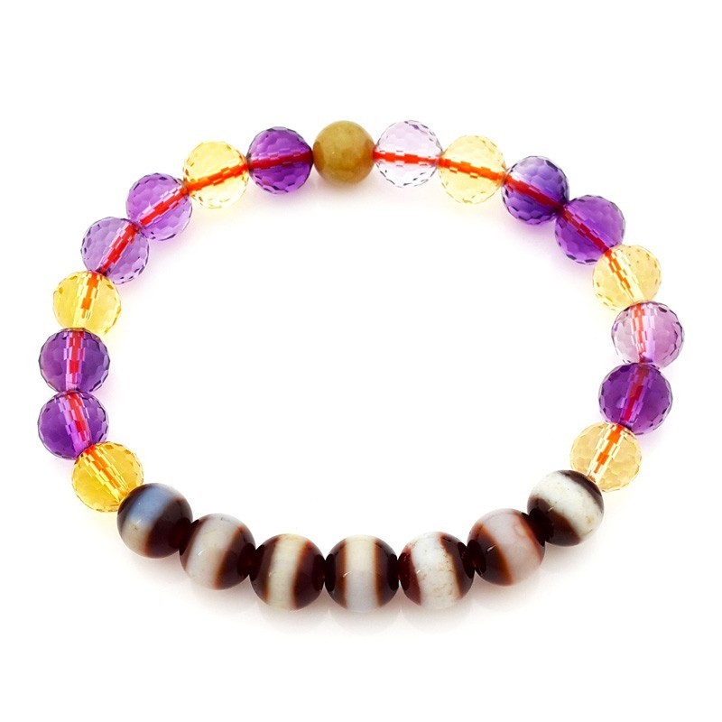 The 7 pieces of Medicine Buddha Dzi Beads Bracelet for Health Luck