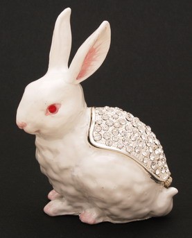 Bejeweled Auspicious Rabbit