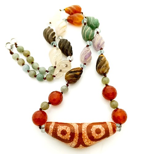 Authentic Tibetan 3 Eyed Agate Dzi Bead Necklace for Wealth and Health
