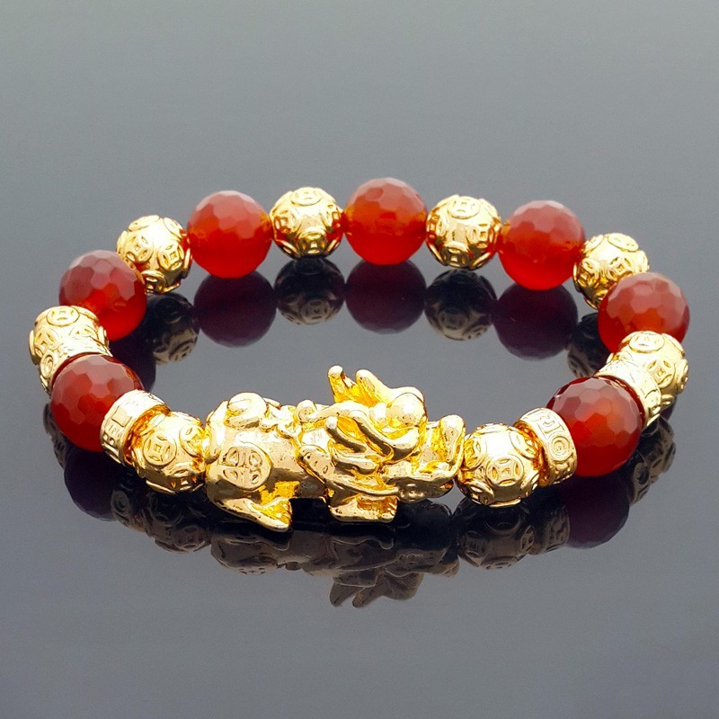 Natural RED Agate Crystals with Feng Shui Golden Pi Yao Pi Xiu Bracelet